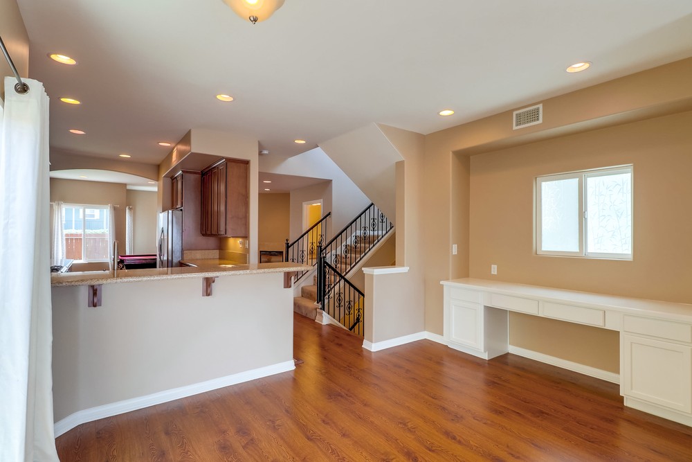 Virtual tour photo 13 of 62 for 4340 Mentone St