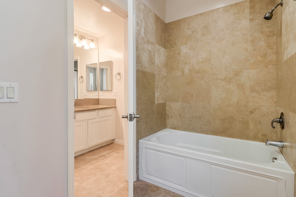 Virtual tour photo 57 of 62 for 4340 Mentone St