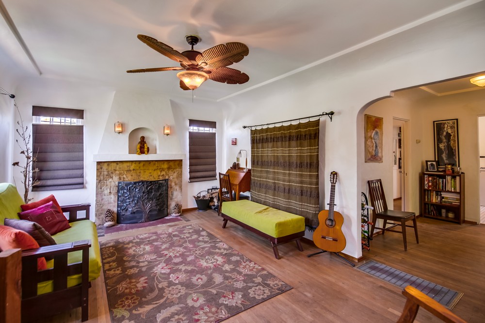 Virtual tour photo 9 of 36 for 4341 48th St