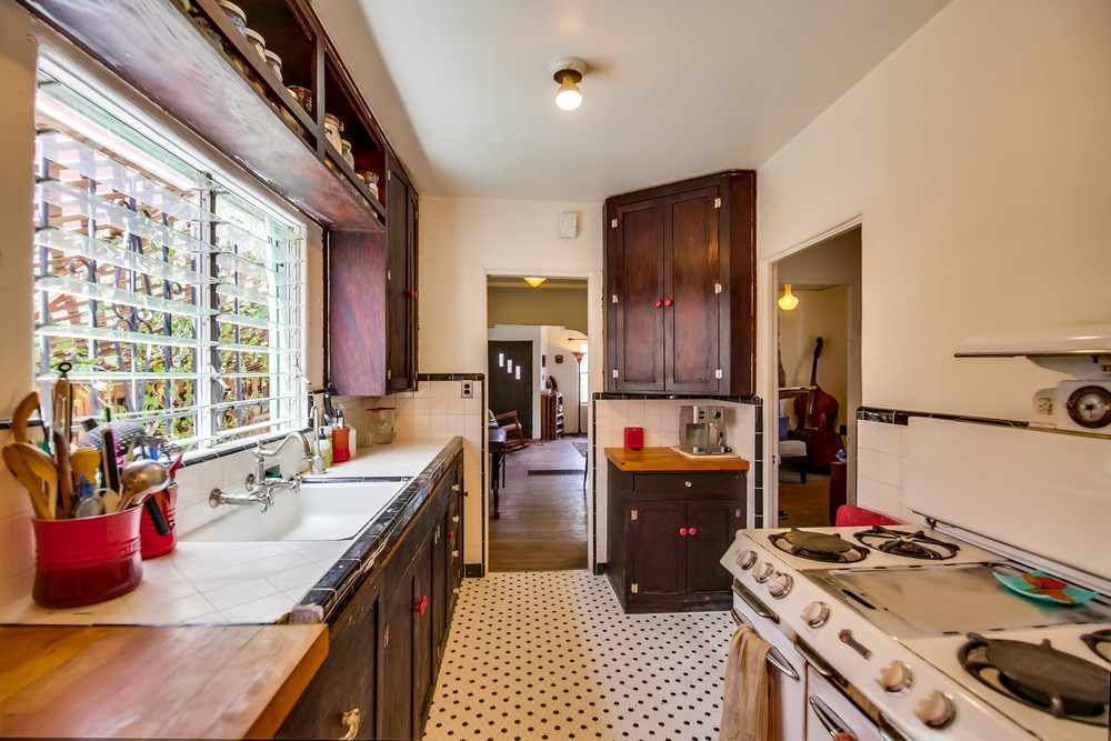 Virtual tour photo 20 of 36 for 4341 48th St