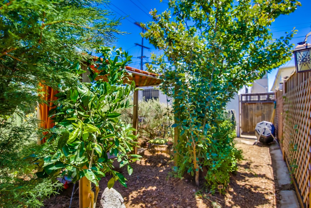 Virtual tour photo 37 of 36 for 4341 48th St