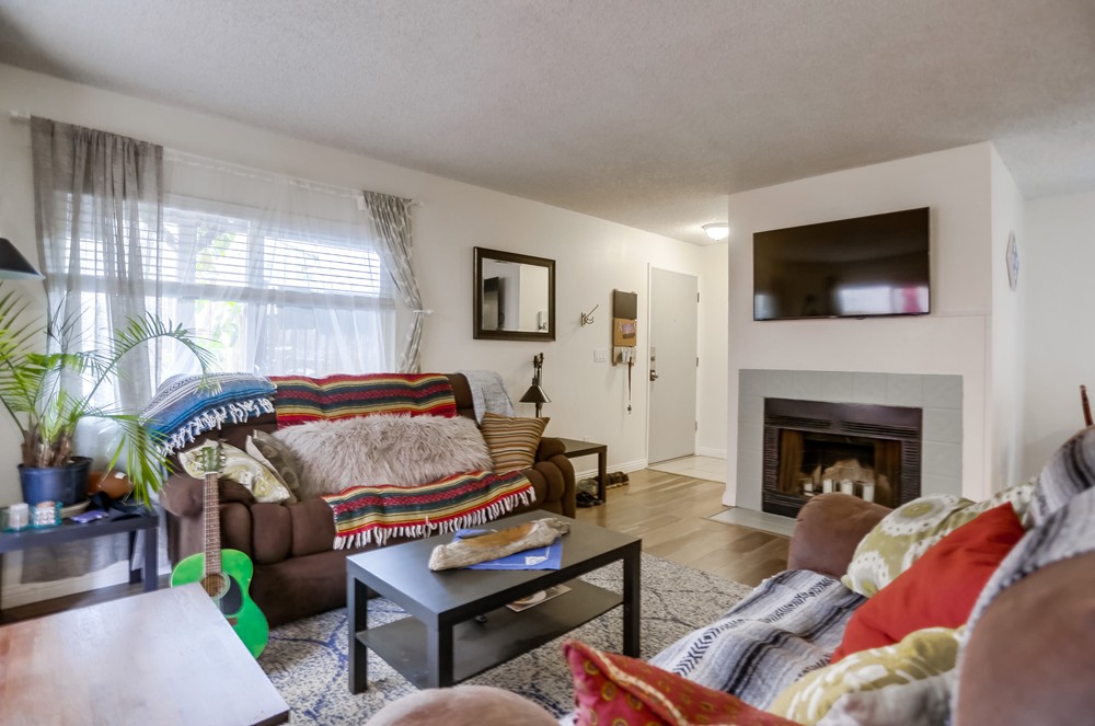 Virtual tour photo 28 of 52 for 4342 39th St