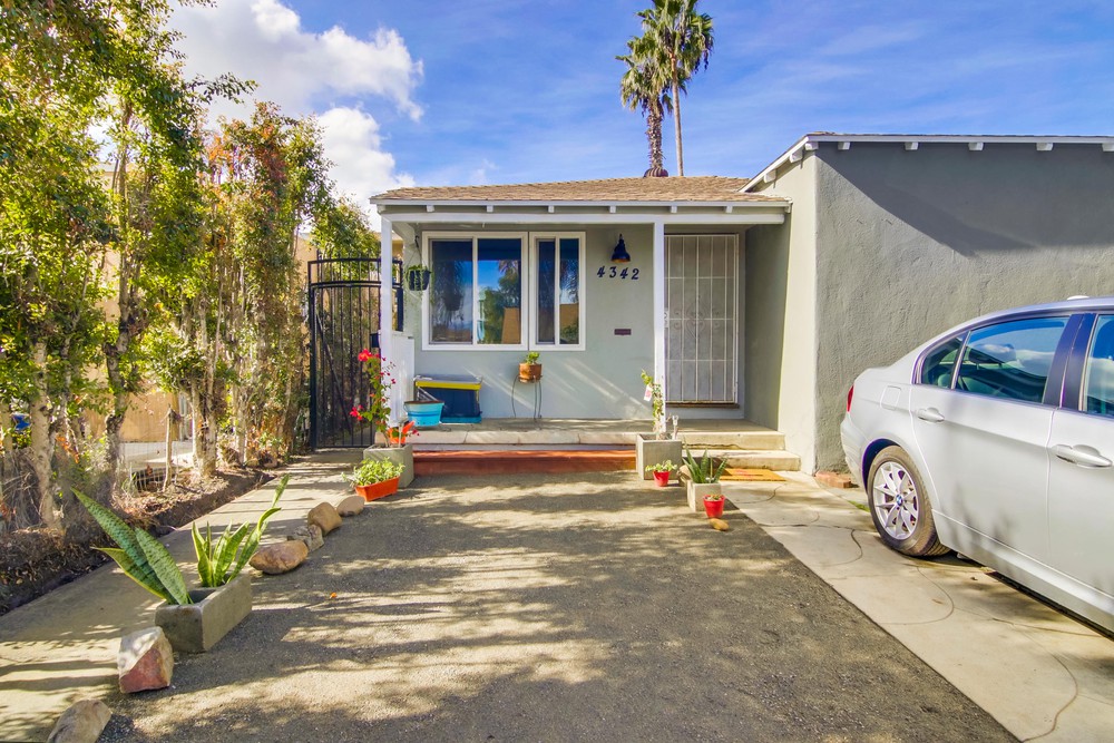 Virtual tour photo 48 of 52 for 4342 39th St