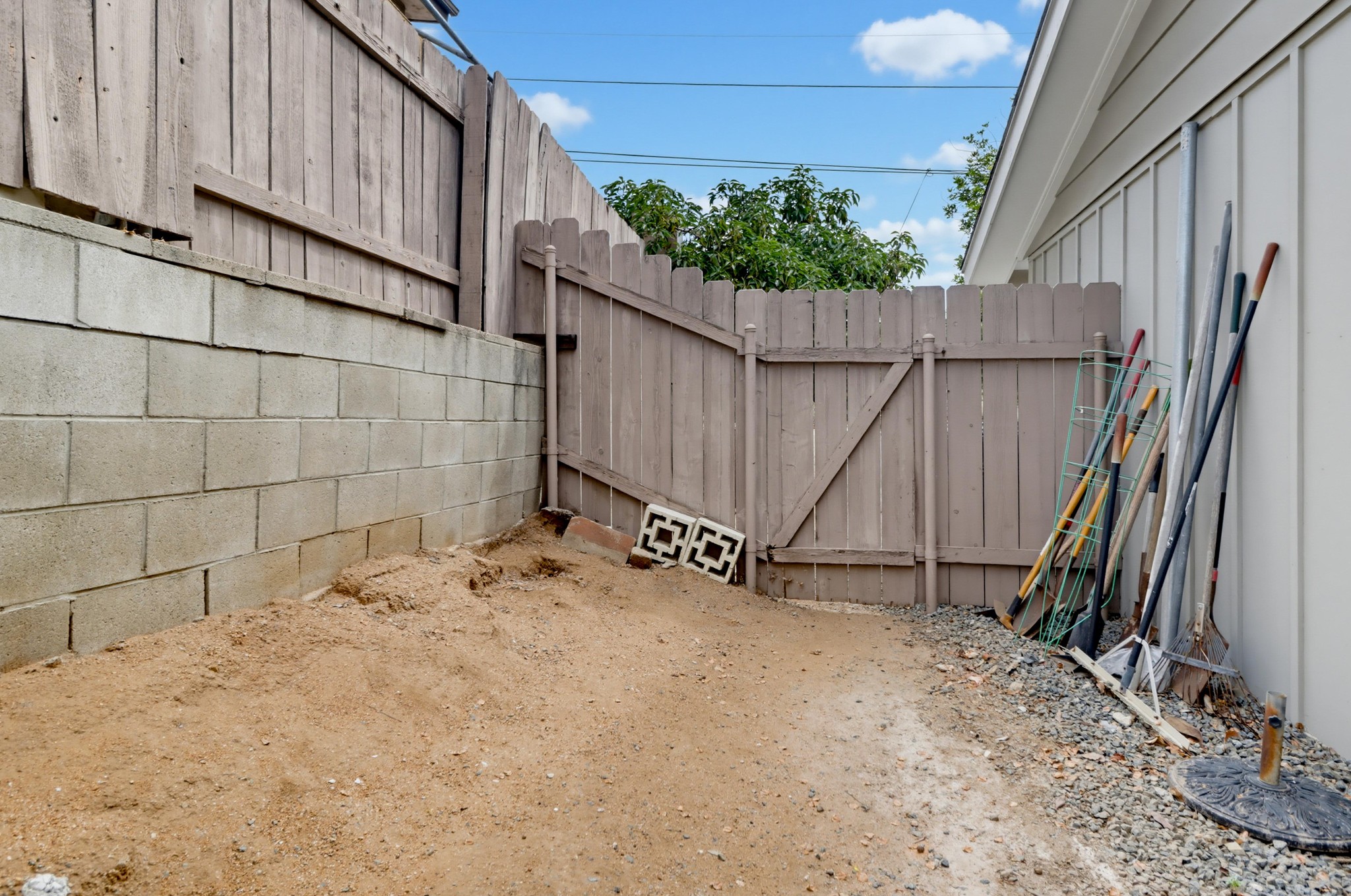 Virtual tour photo 55 of 66 for 4342 Miriam Pl