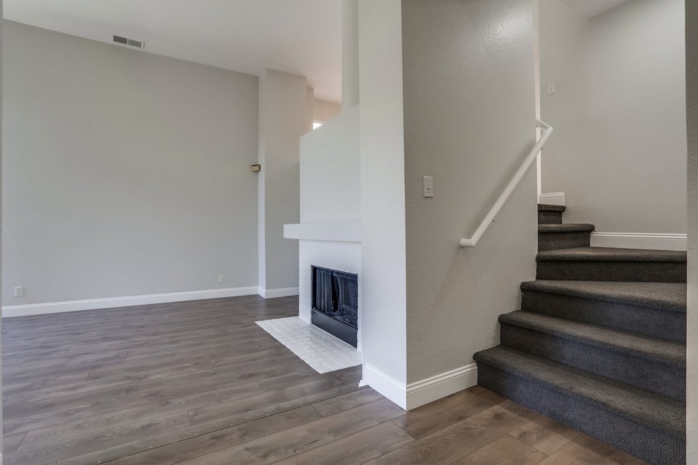 Virtual tour photo 7 of 43 for 4343 Nobel Dr UNIT 126