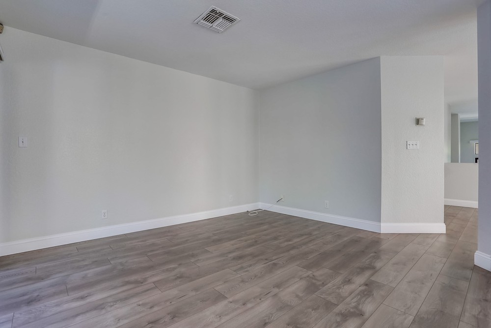 Virtual tour photo 17 of 43 for 4343 Nobel Dr UNIT 126
