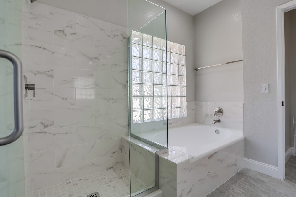 Virtual tour photo 34 of 43 for 4343 Nobel Dr UNIT 126