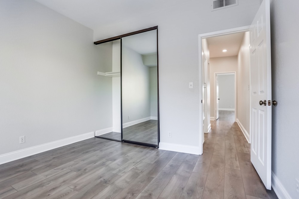 Virtual tour photo 41 of 43 for 4343 Nobel Dr UNIT 126