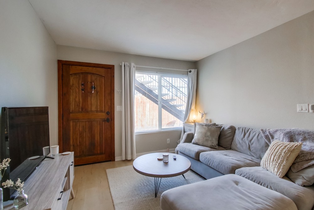 Virtual tour photo 13 of 24 for 4344 Van Dyke Ave