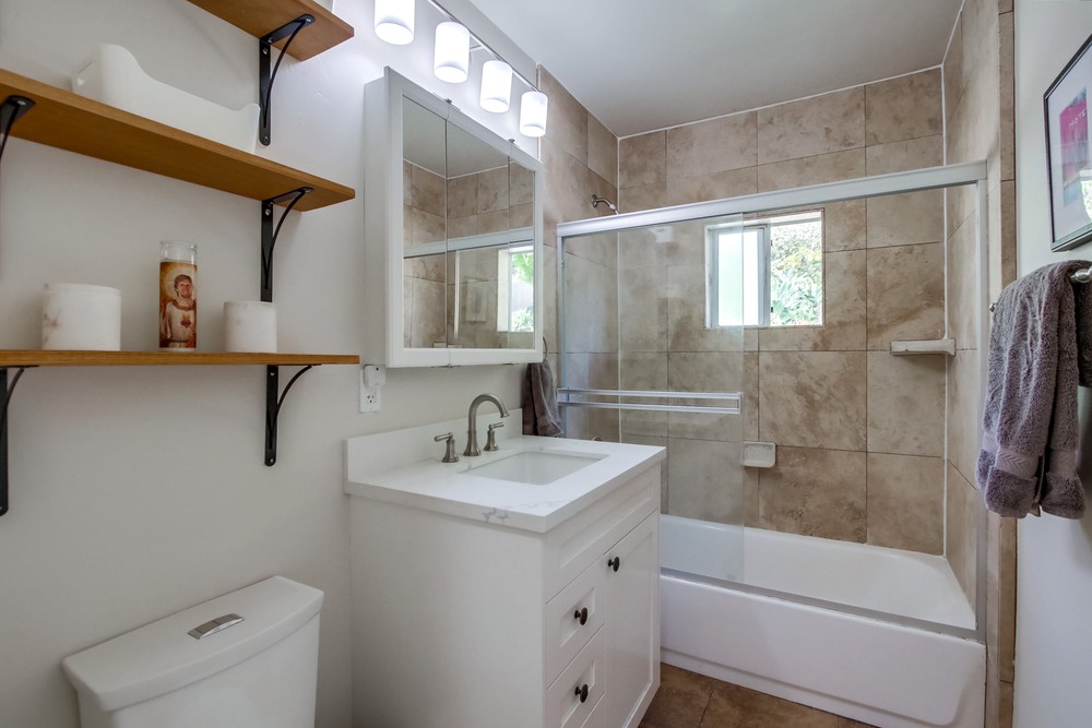 Virtual tour photo 18 of 39 for 4345 Bonillo Dr