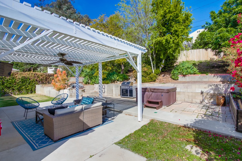 Virtual tour photo 33 of 39 for 4345 Bonillo Dr