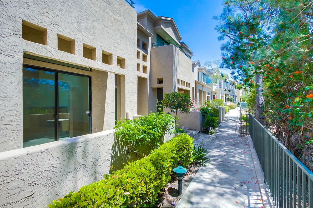 Virtual tour photo 3 of 39 for 4347 Nobel Dr