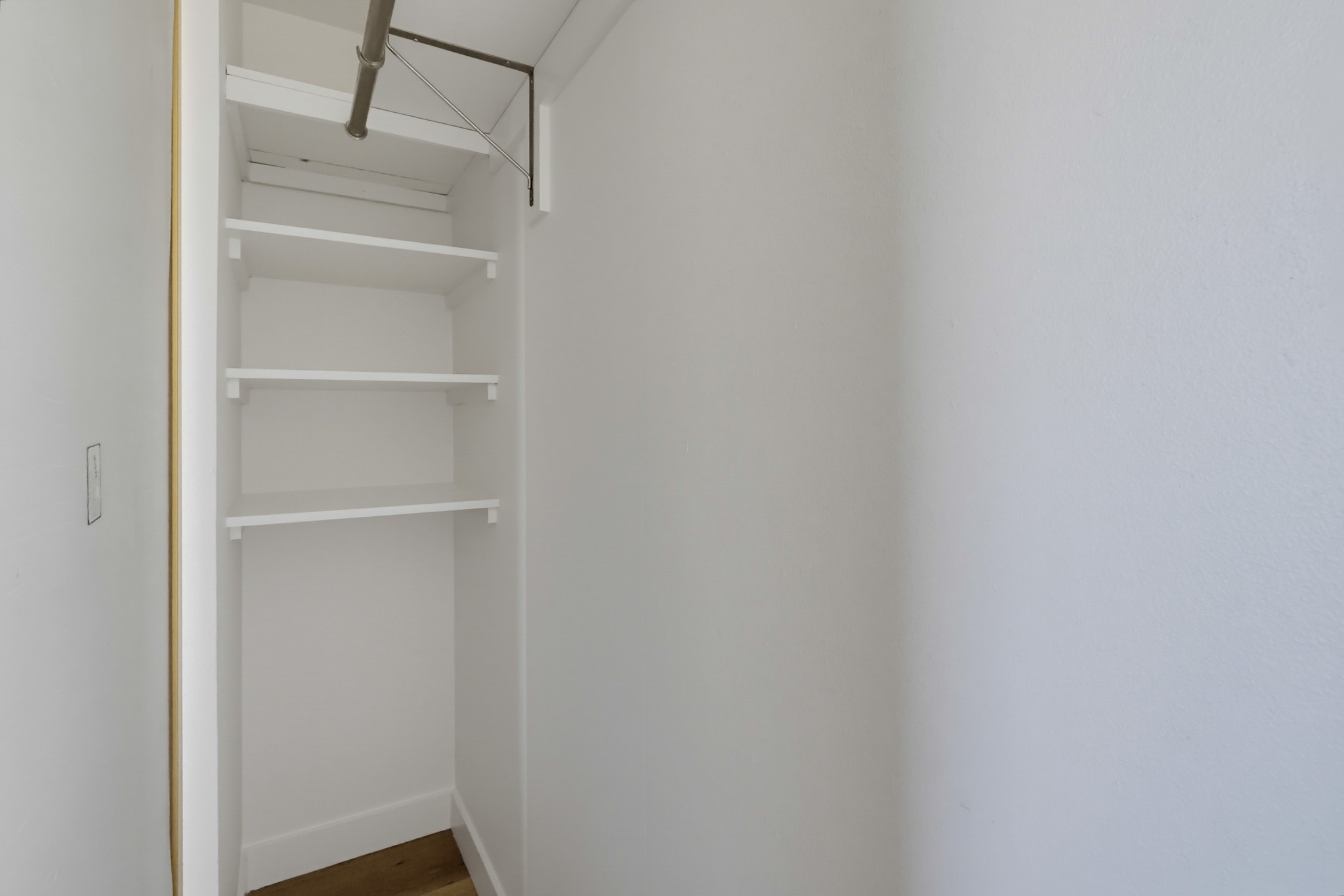 Virtual tour photo 51 of 78 for 435 N Oakhurst Dr #1002