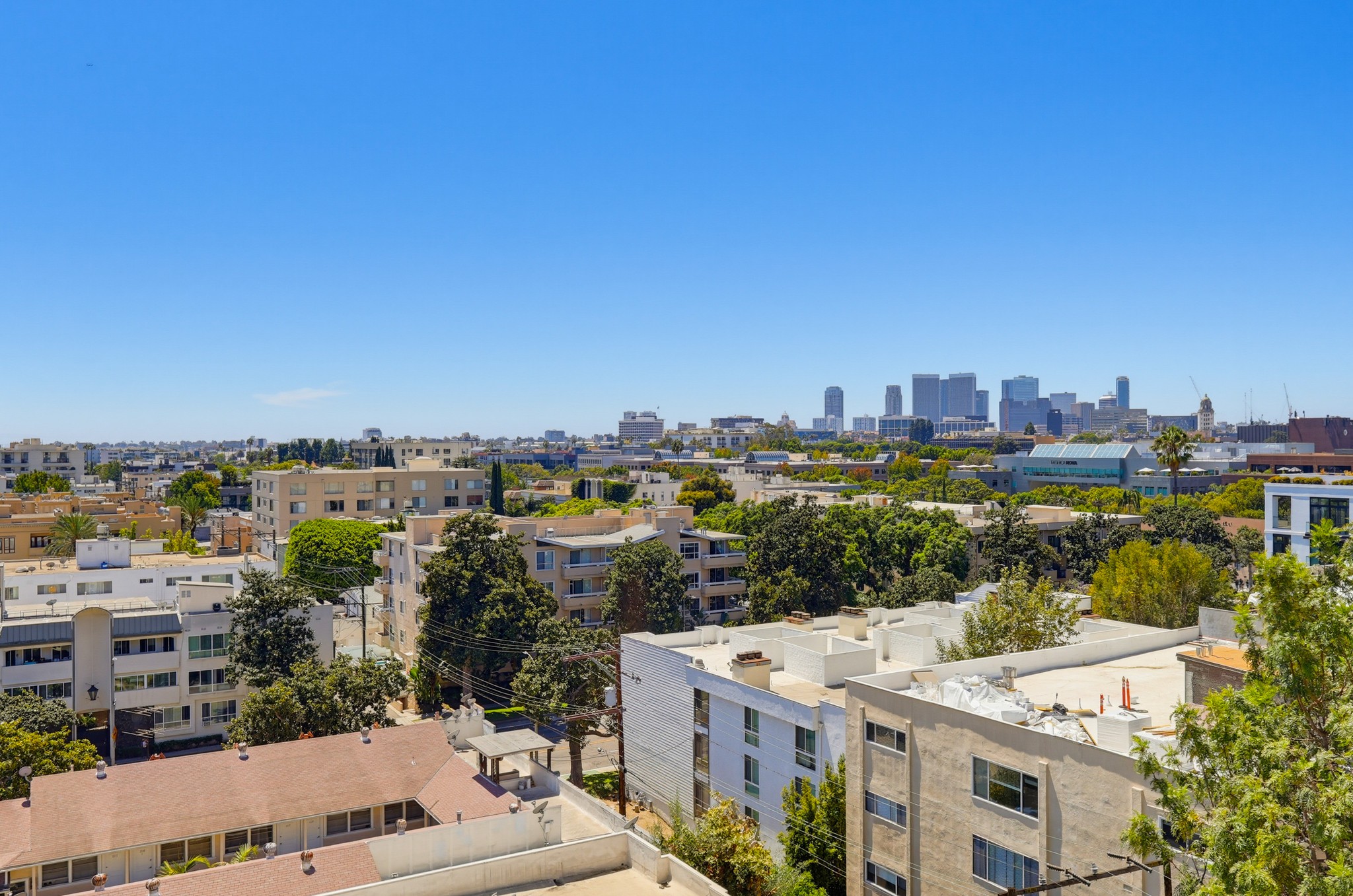 Virtual tour photo 55 of 78 for 435 N Oakhurst Dr #1002