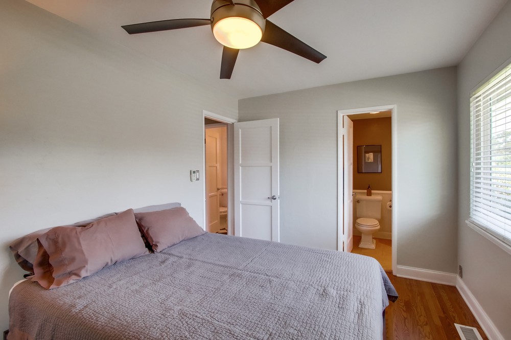 Virtual tour photo 18 of 40 for 4350 W Overlook Dr