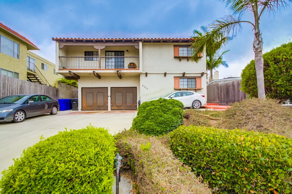 Virtual tour photo 3 of 33 for 4355 Rialto St #7