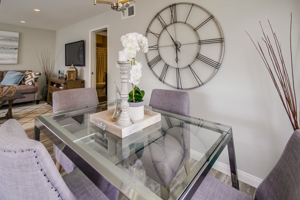 Virtual tour photo 15 of 33 for 4355 Rialto St #7