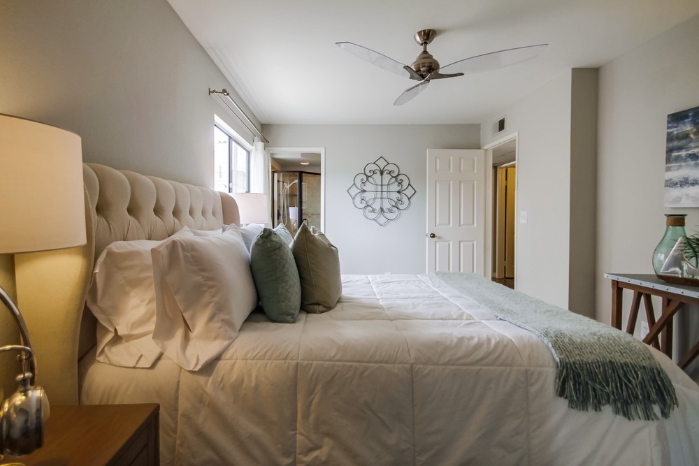 Virtual tour photo 24 of 33 for 4355 Rialto St #7