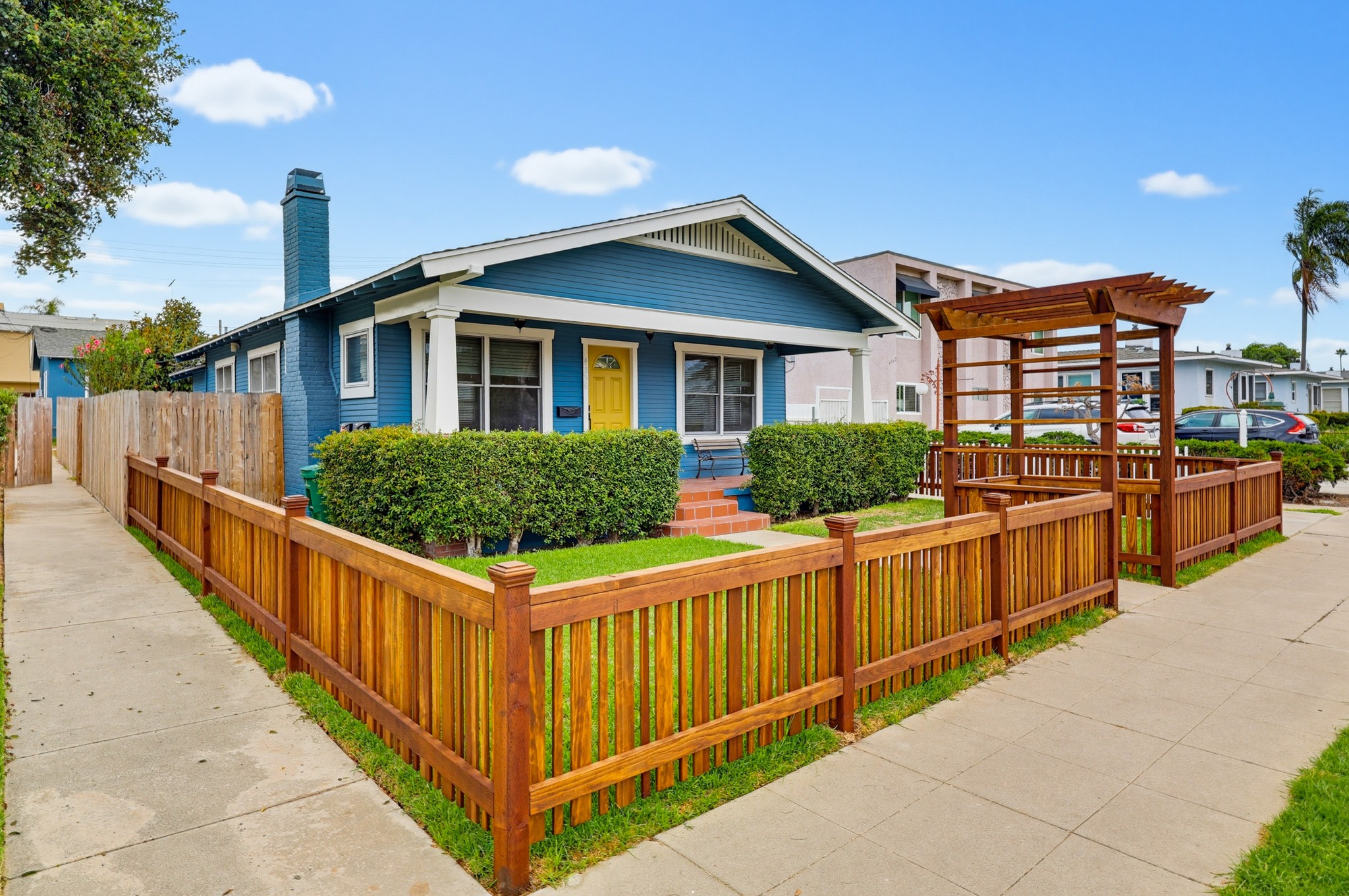 Virtual tour photo 4 of 44 for 4356 Louisiana St