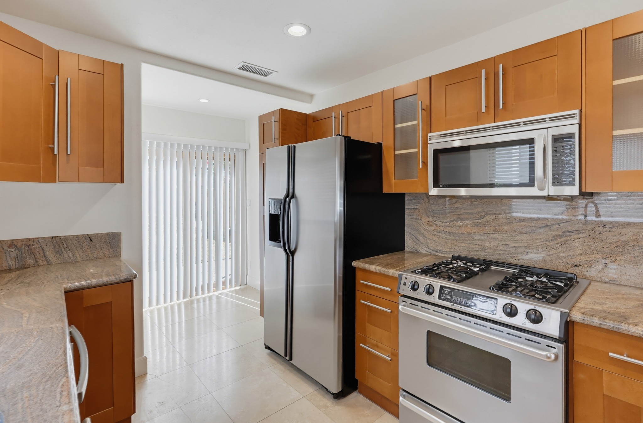 Virtual tour photo 19 of 44 for 4356 Louisiana St