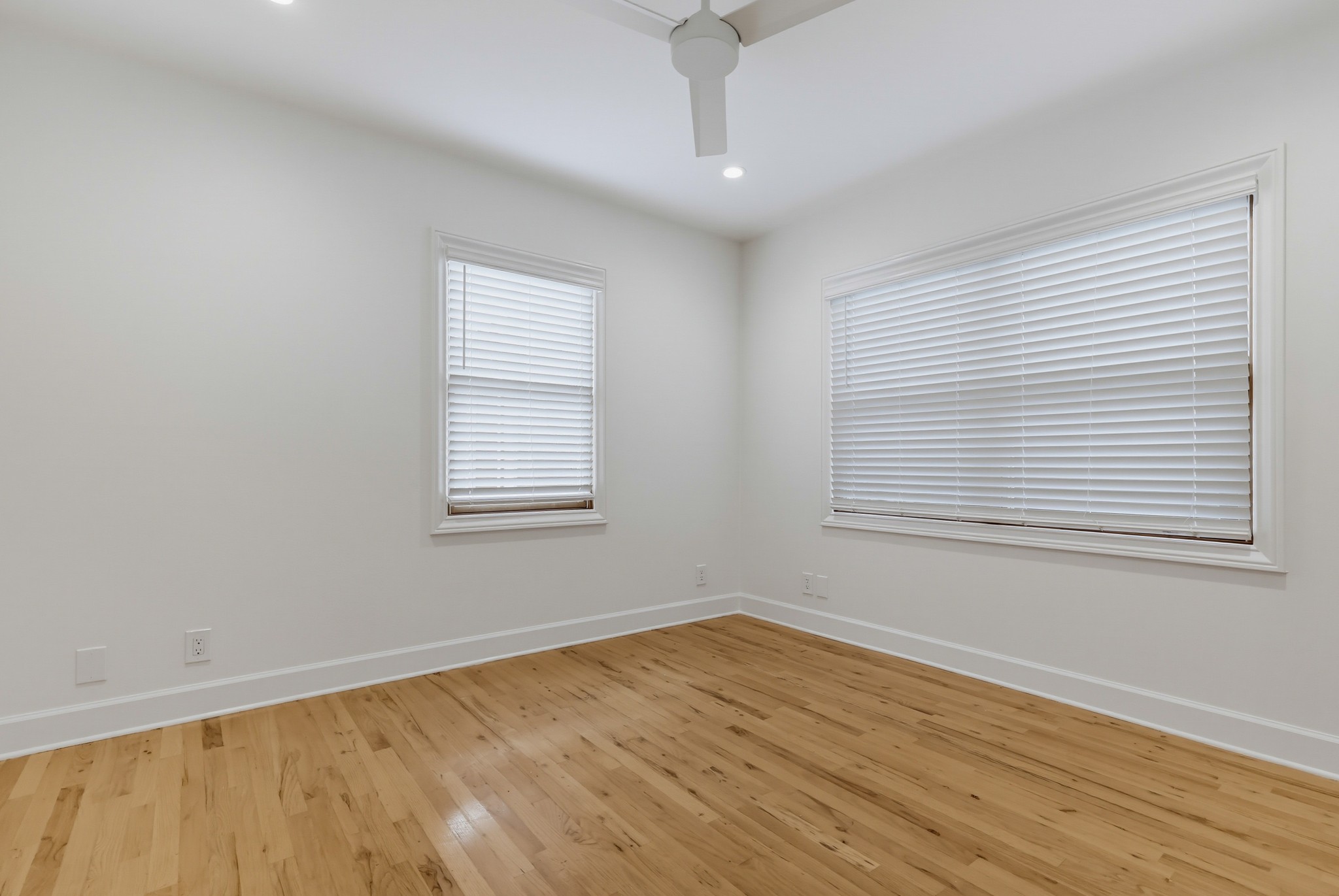 Virtual tour photo 25 of 44 for 4356 Louisiana St