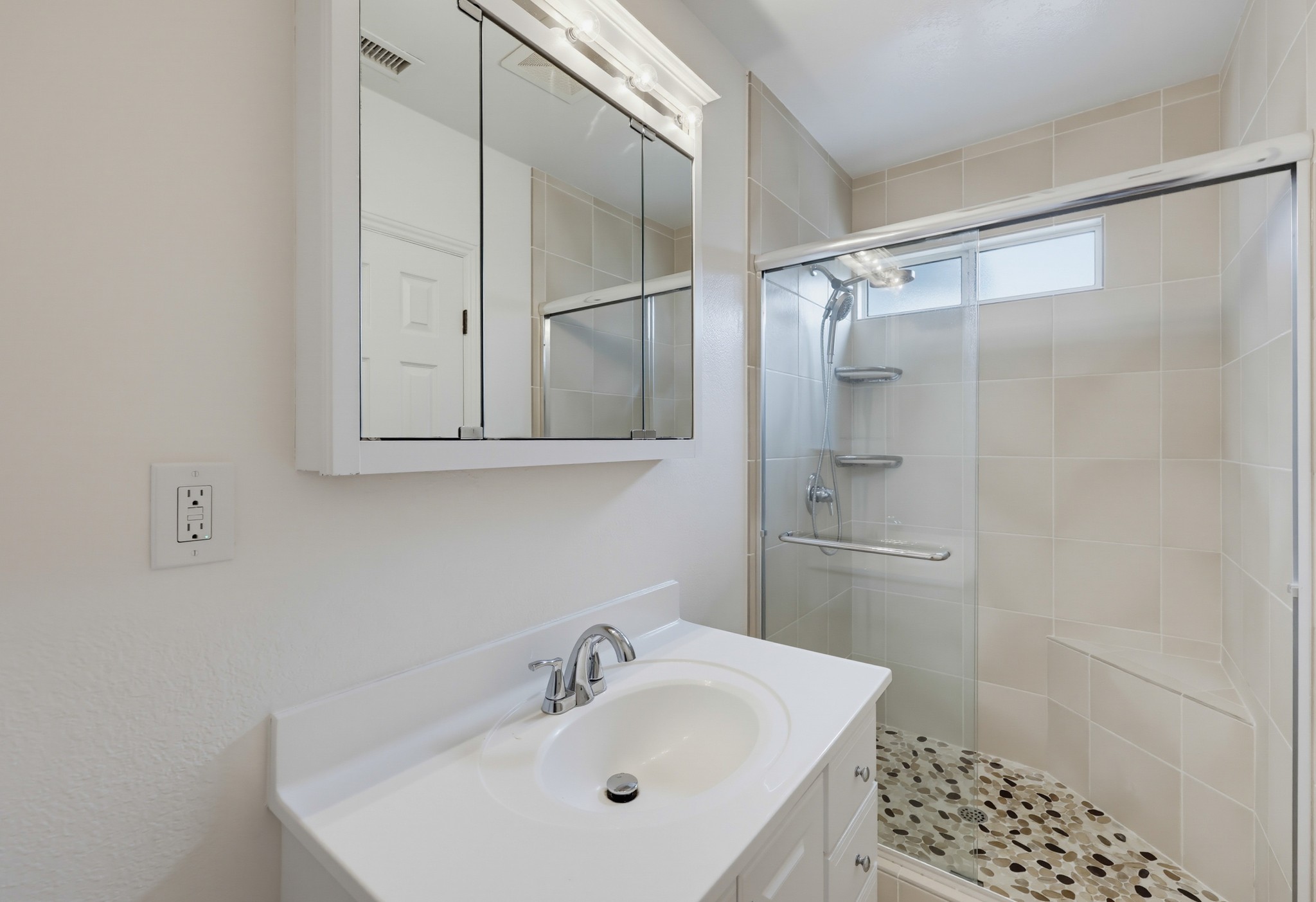 Virtual tour photo 30 of 44 for 4356 Louisiana St