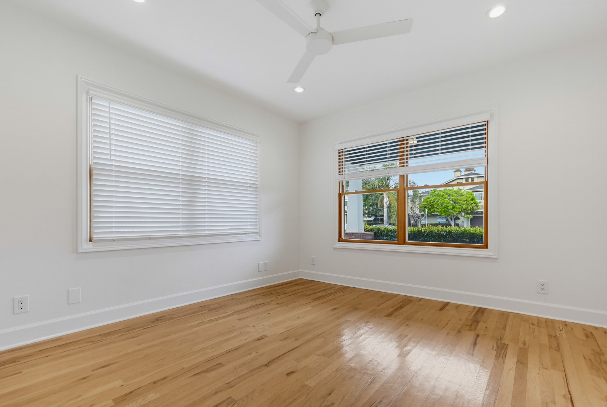 Virtual tour photo 31 of 44 for 4356 Louisiana St