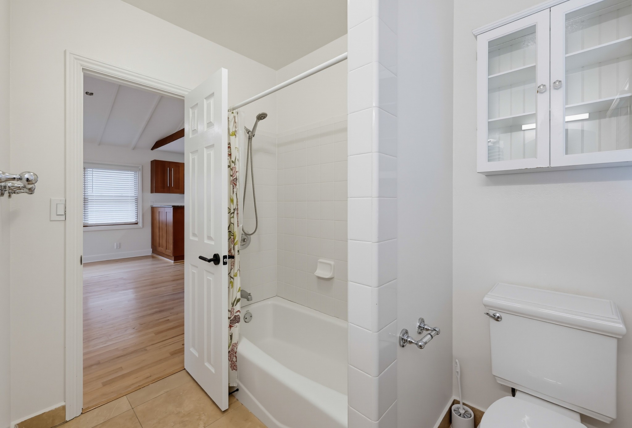 Virtual tour photo 36 of 44 for 4356 Louisiana St