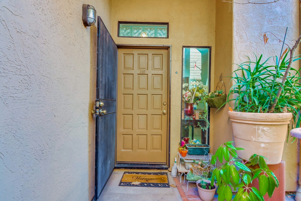 Virtual tour photo 6 of 31 for 4357 Cleveland Ave