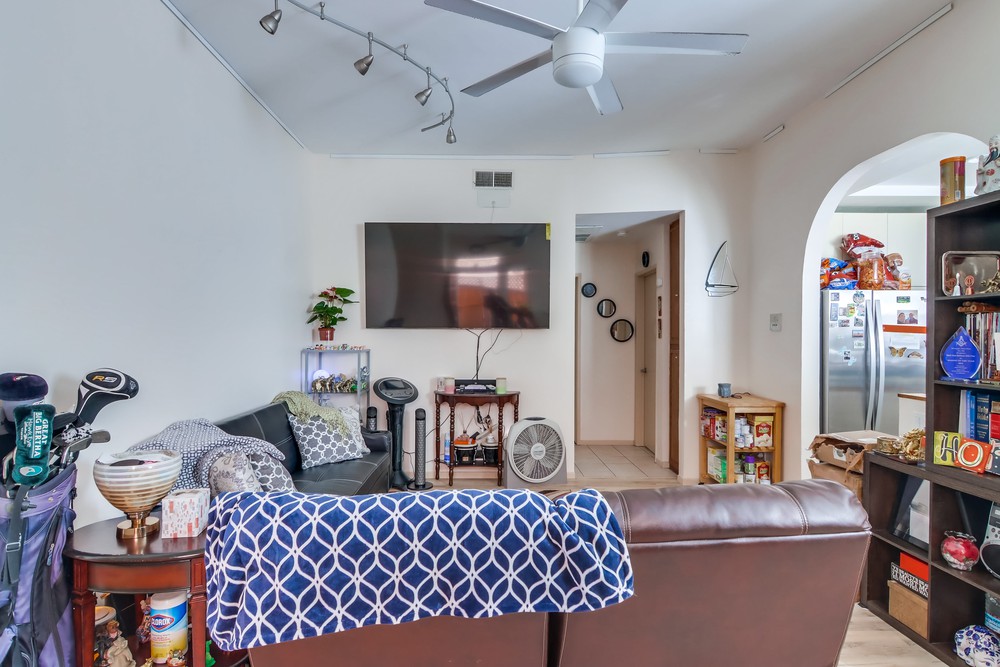 Virtual tour photo 7 of 31 for 4357 Cleveland Ave