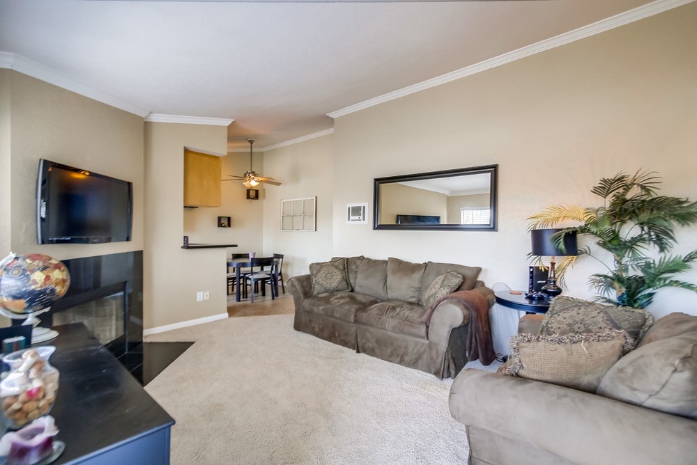 Virtual tour photo 10 of 32 for 4357 Oregon St #6