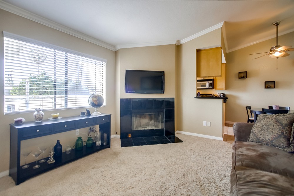 Virtual tour photo 11 of 32 for 4357 Oregon St #6