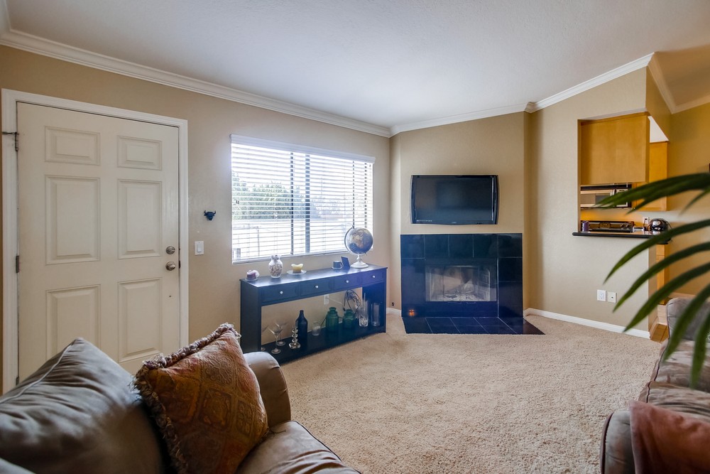 Virtual tour photo 13 of 32 for 4357 Oregon St #6