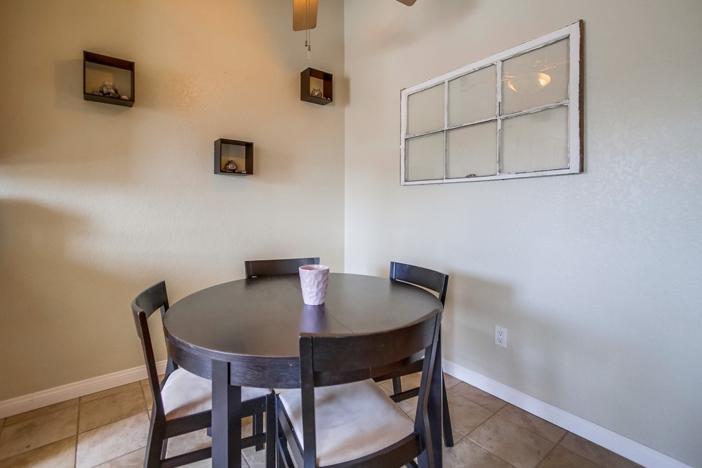 Virtual tour photo 15 of 32 for 4357 Oregon St #6