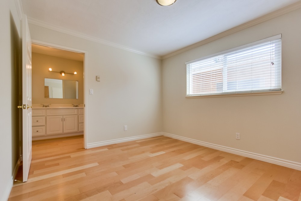 Virtual tour photo 19 of 19 for 4360 42nd Street