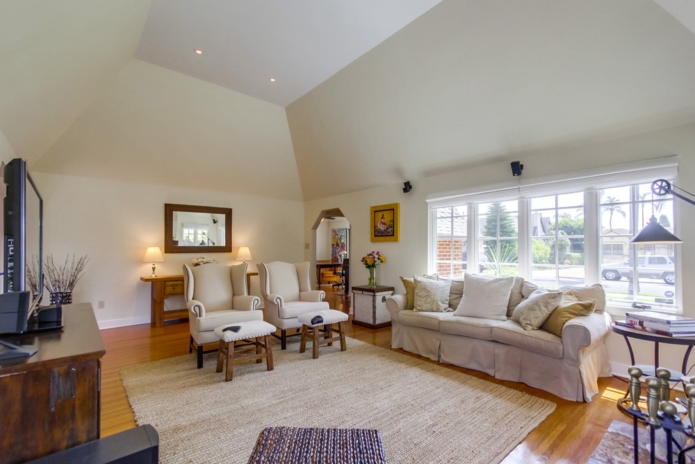 Virtual tour photo 8 of 38 for 4362 Adams Ave