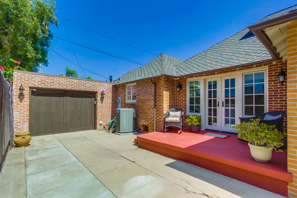 Virtual tour photo 12 of 38 for 4362 Adams Ave