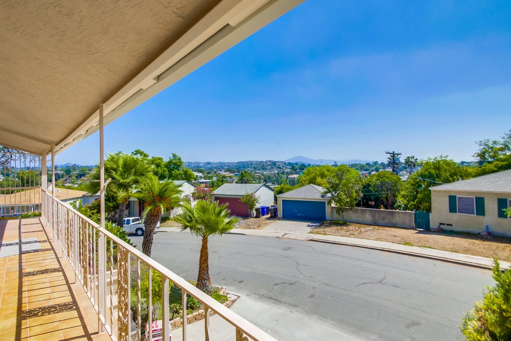 Virtual tour photo 8 of 48 for 4364 Aragon Way