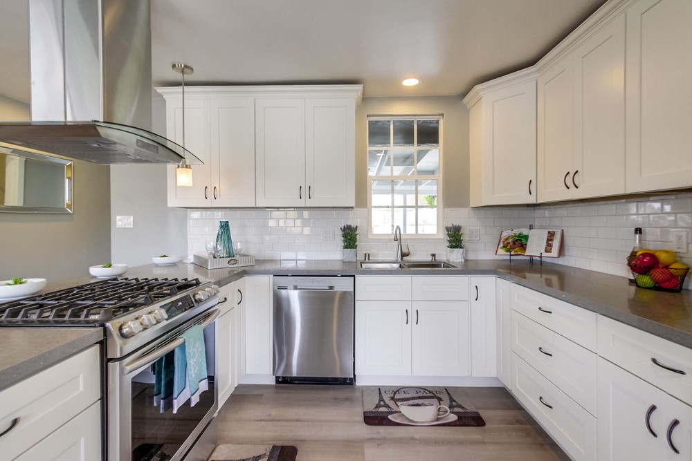 Virtual tour photo 14 of 39 for 4366 Donald Ave