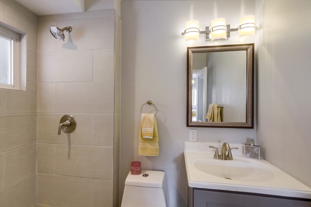 Virtual tour photo 22 of 39 for 4366 Donald Ave