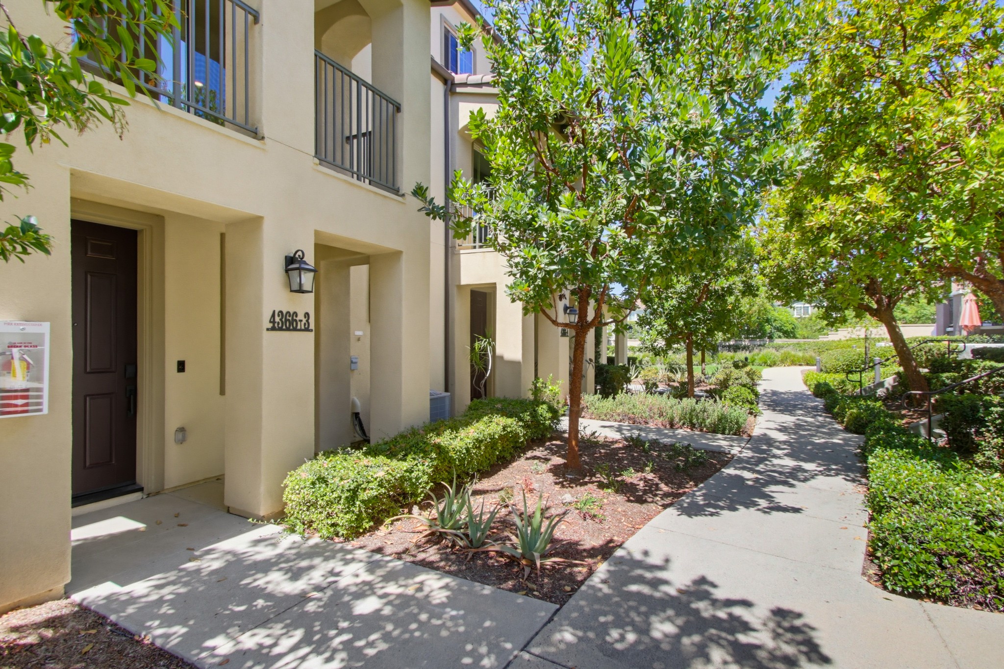 Virtual tour photo 3 of 45 for 4366 Pacifica Wy