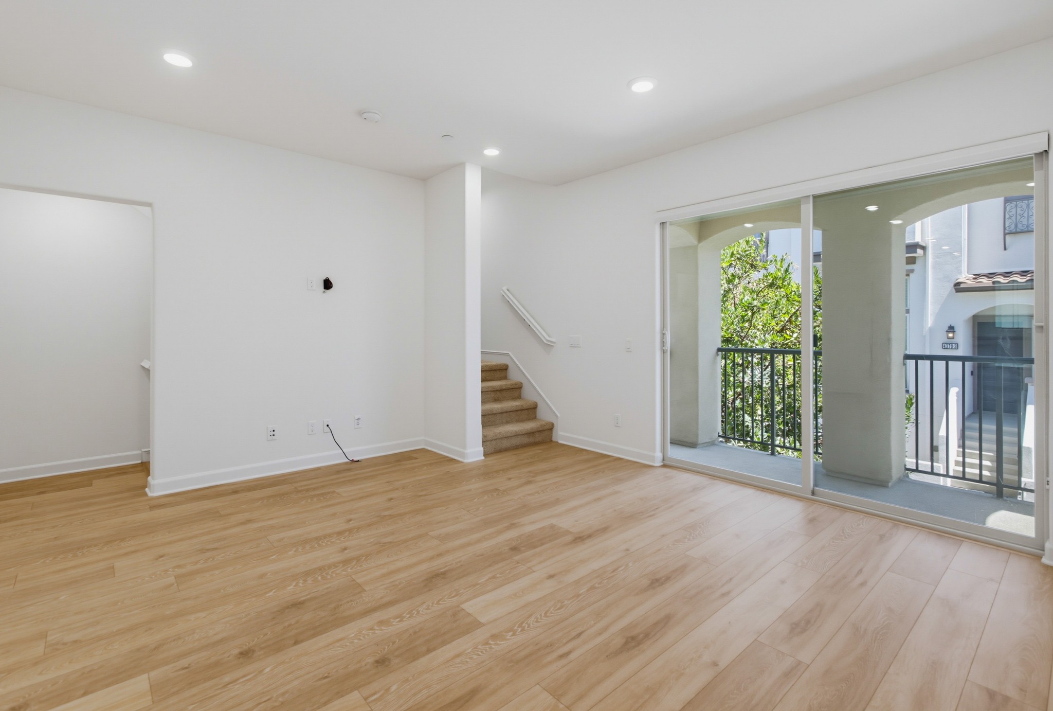 Virtual tour photo 12 of 45 for 4366 Pacifica Wy