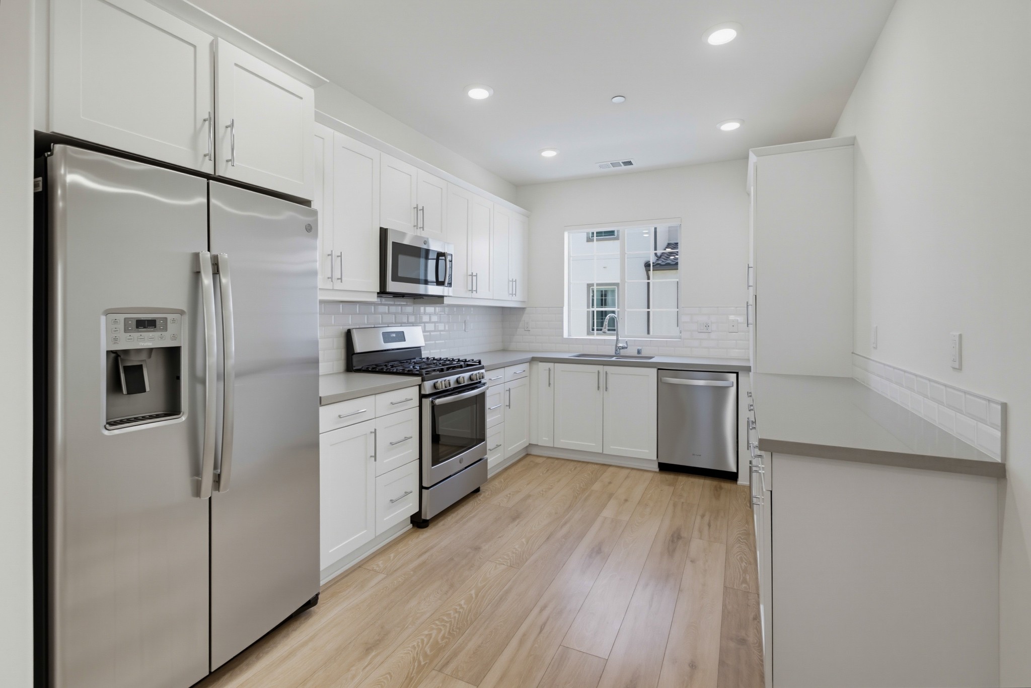 Virtual tour photo 13 of 45 for 4366 Pacifica Wy
