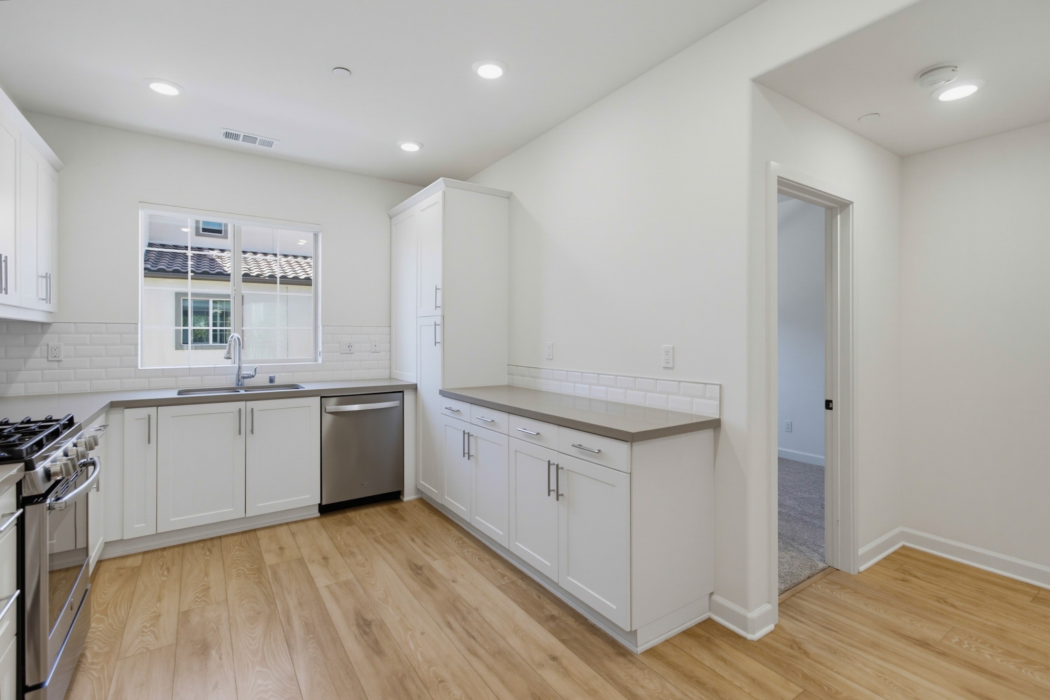 Virtual tour photo 15 of 45 for 4366 Pacifica Wy