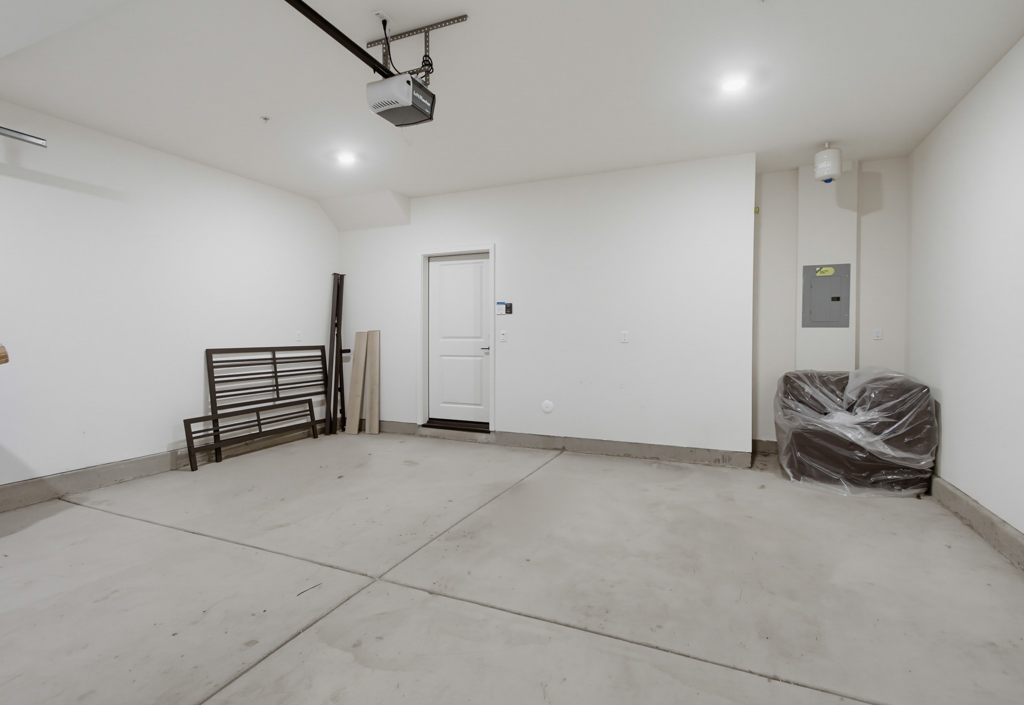 Virtual tour photo 37 of 45 for 4366 Pacifica Wy
