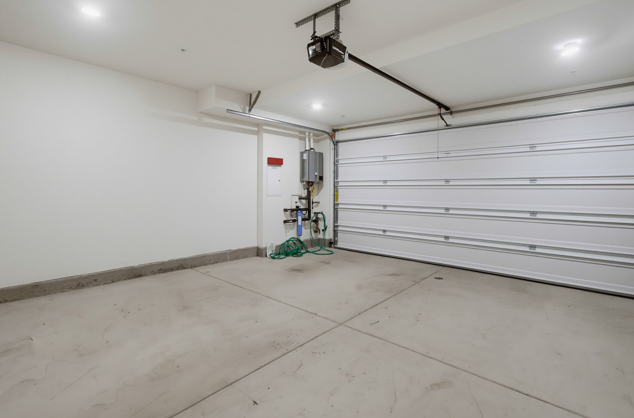 Virtual tour photo 38 of 45 for 4366 Pacifica Wy