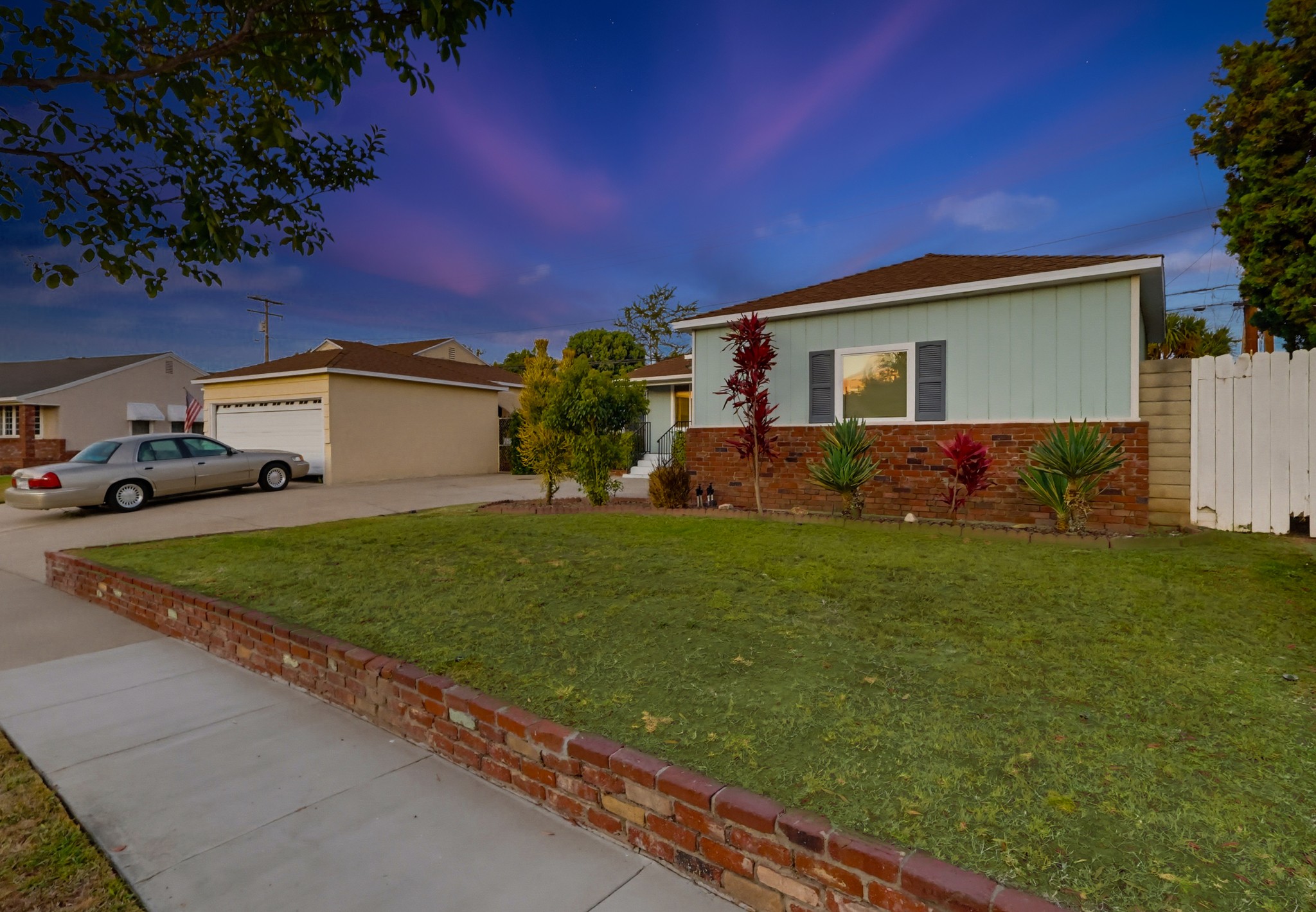 Virtual tour photo 4 of 85 for 4368 Levelside Ave