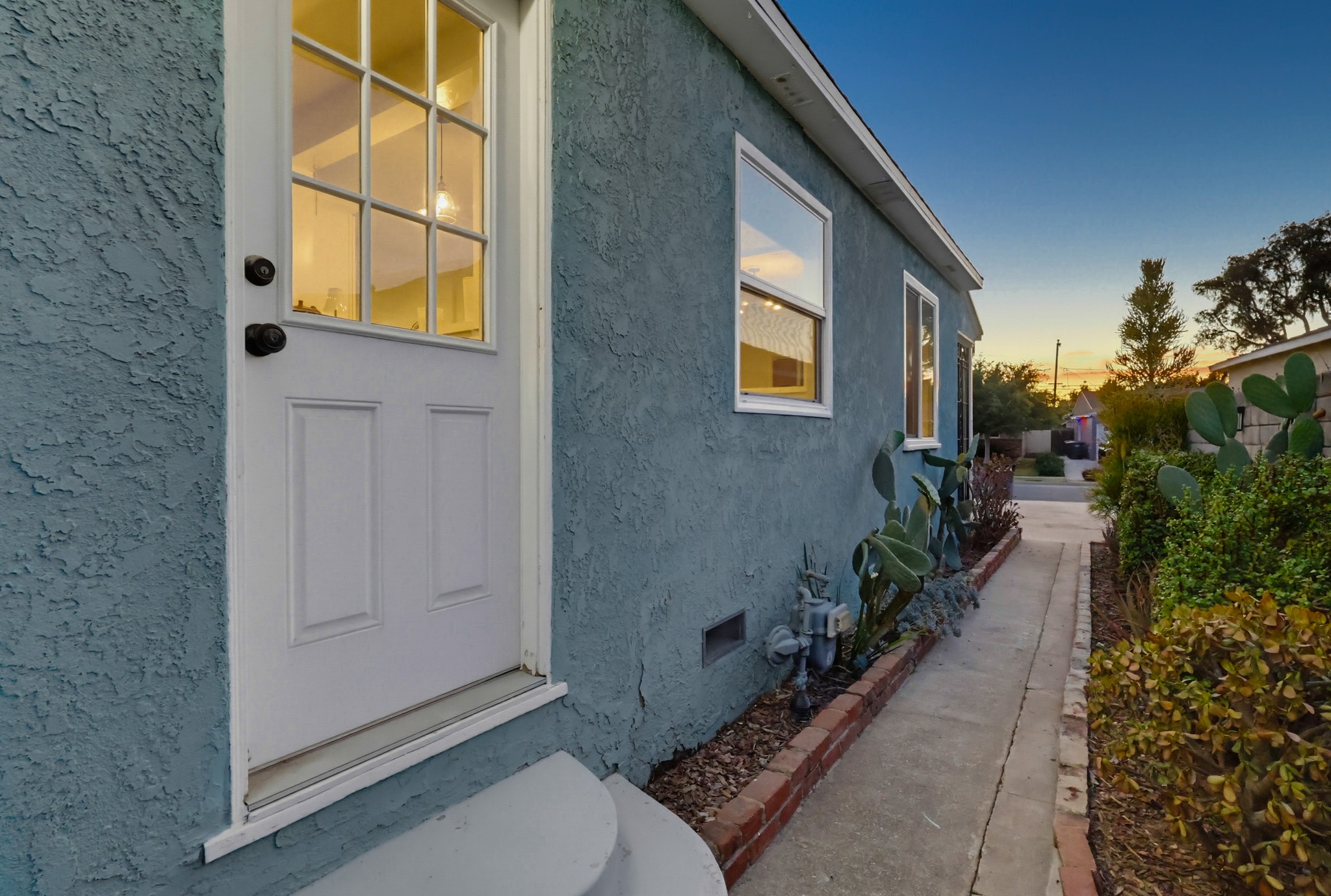 Virtual tour photo 9 of 85 for 4368 Levelside Ave
