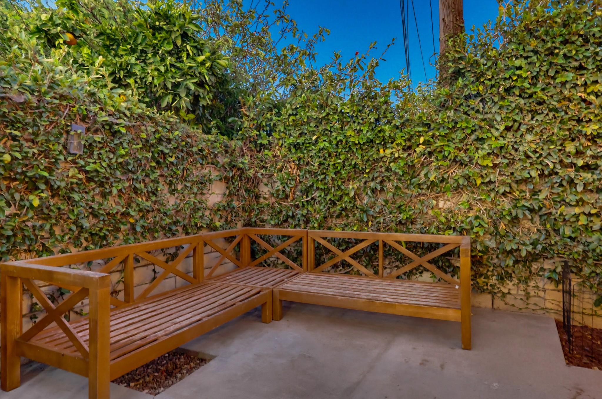 Virtual tour photo 11 of 85 for 4368 Levelside Ave