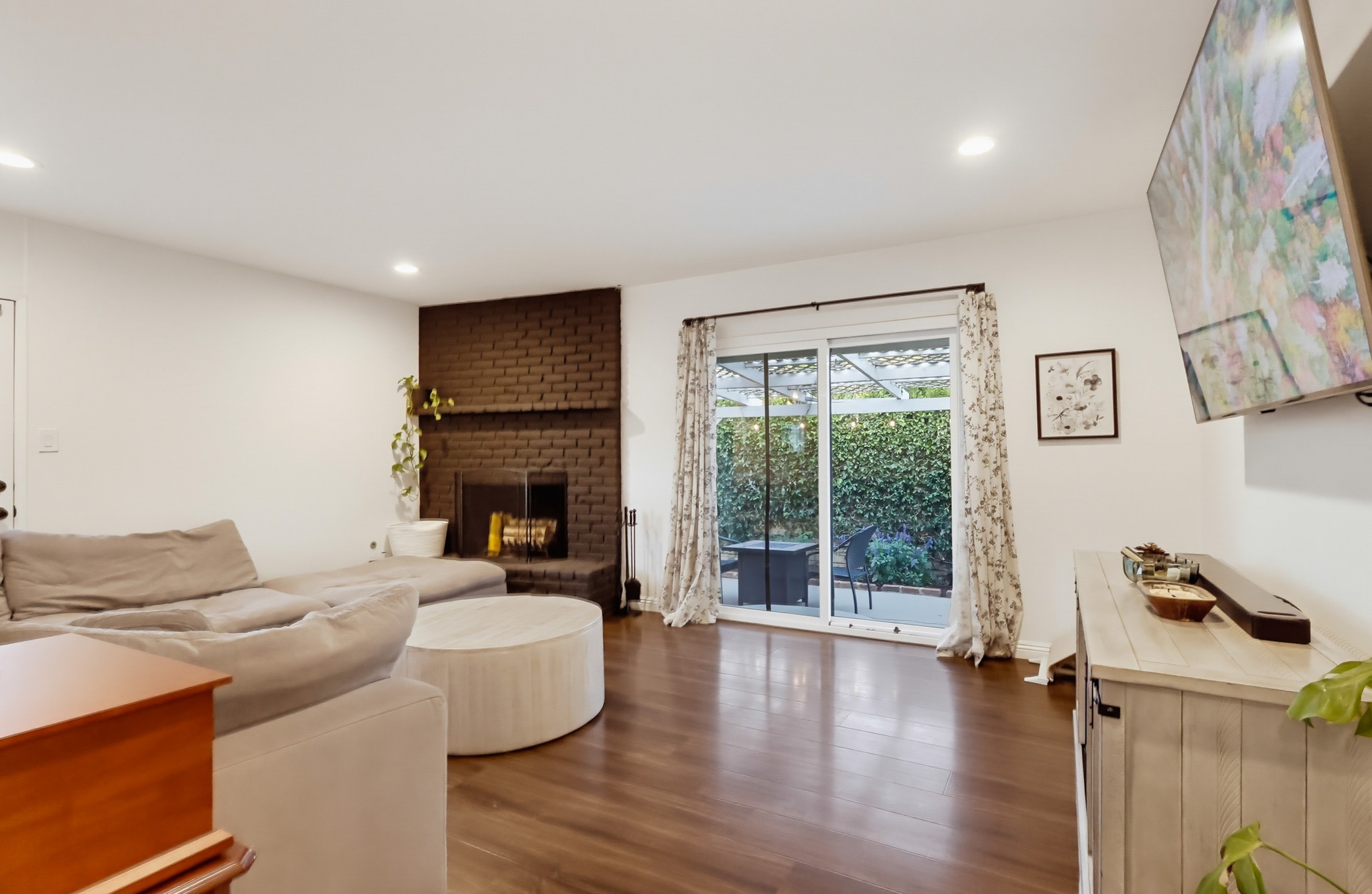 Virtual tour photo 39 of 85 for 4368 Levelside Ave